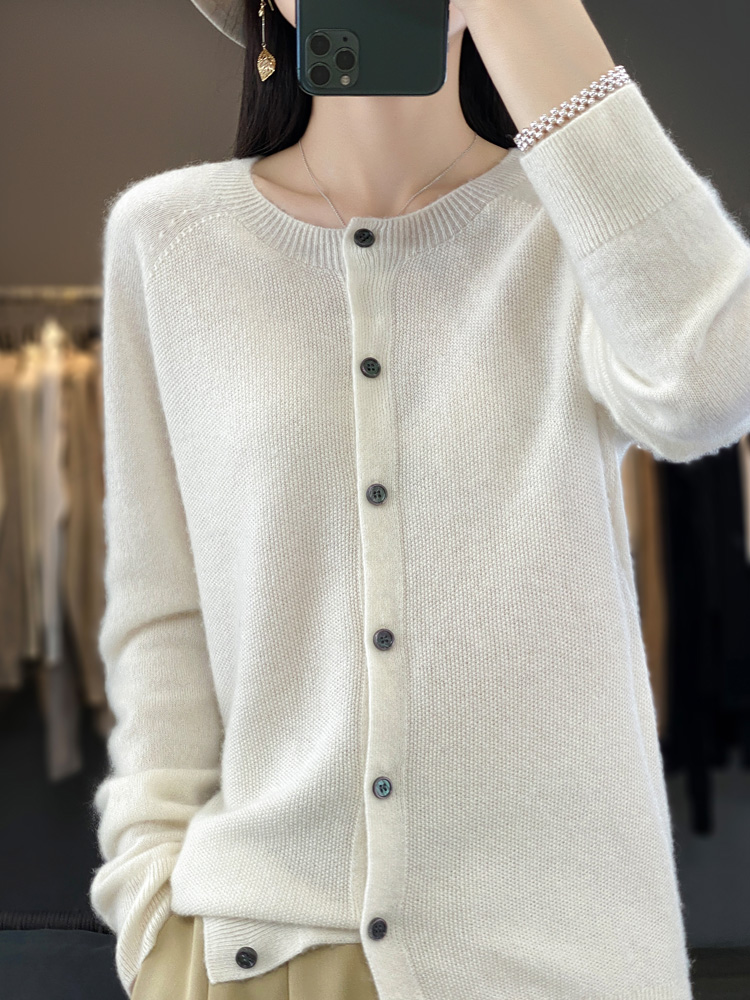 Fashion Women 100% Merino Wool - Summer Clothing Yarn 评论和价格